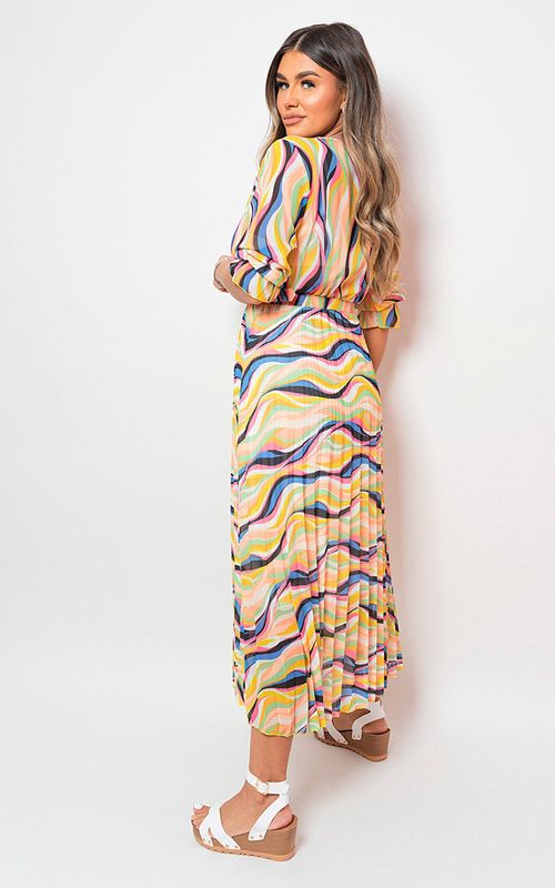 Chic Rosie Long Sleeve Maxi Dress with Flattering Belt - Must-Have Style!