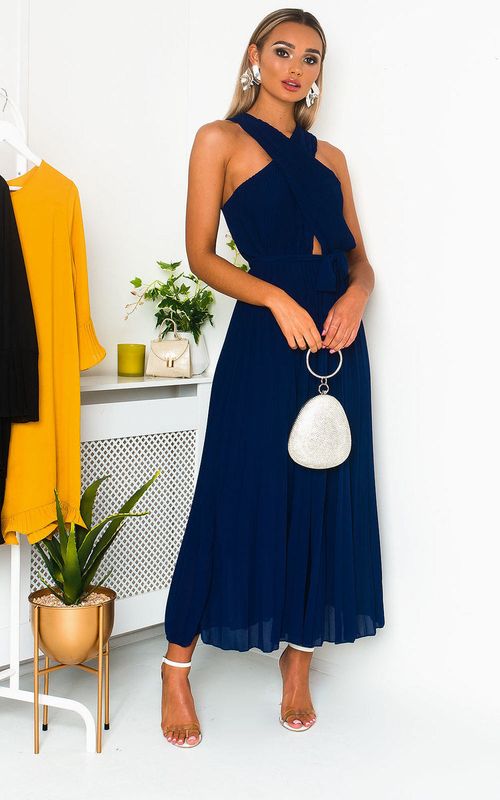 Slay in Style: Pleated Crossover Maxi Dress for Effortless Elegance!