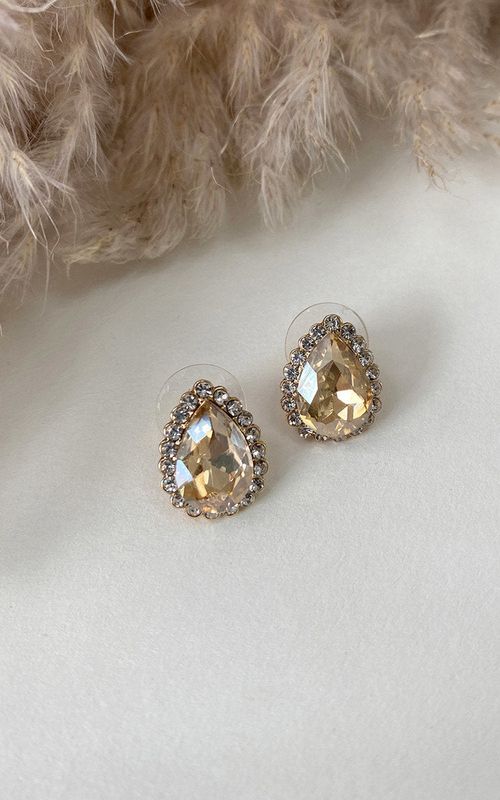 Sparkling Wren Diamante Drop Earrings: Glam Up Your Style Effortlessly!