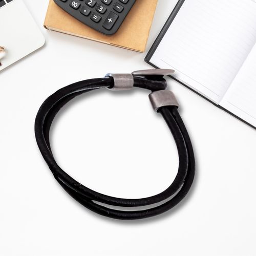 Trendy Men's Black Double Leather Bracelet - Perfect Gift for Any Occasion!